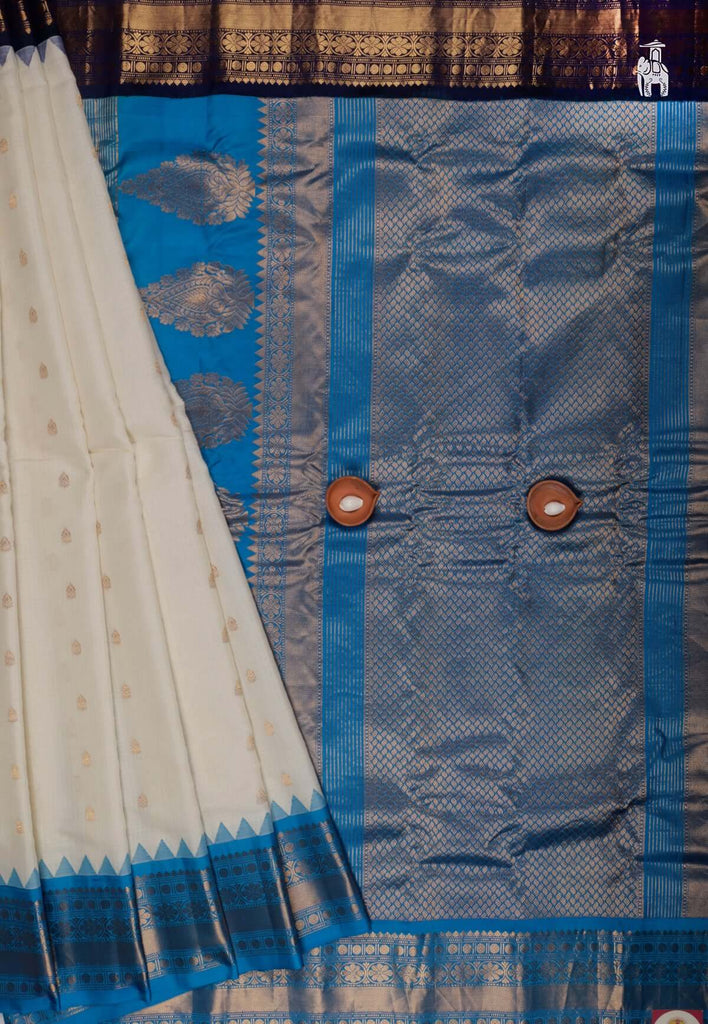 Off White Gadwal Sico Saree with Ganga Jamuna Border