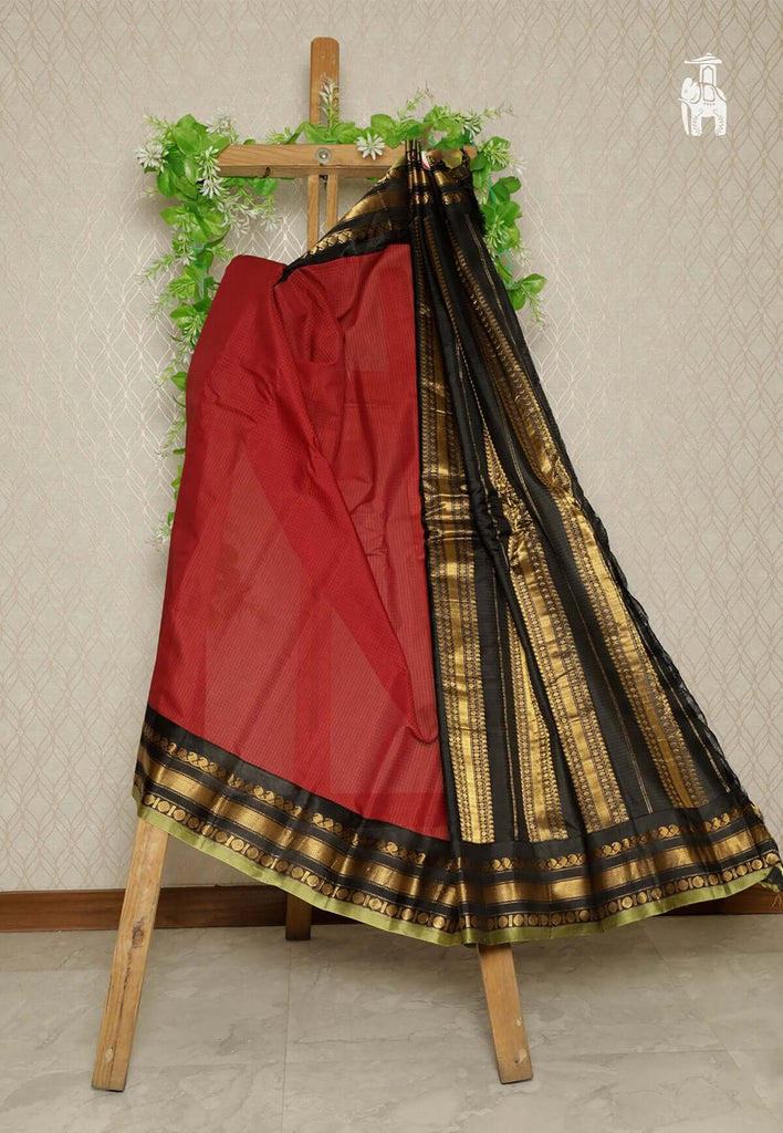 Cherry Red Cotton Gadwal Saree